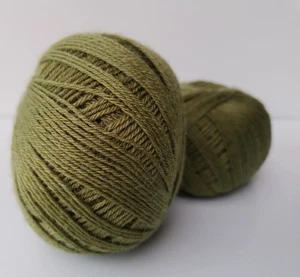 3ply Superwash Knitting Wool Balls, 350g  Green Great for socks & hats  (CL-153) - Picture 1 of 4
