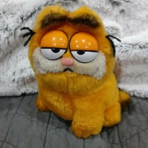 Vintage 1981 6" Dakin Garfield Plush Toy Sitting Cat Stuffed Animal - Picture 1 of 6