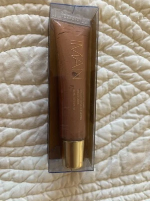 Iman Luxury Lip Shine Expose nuevo Foto 1 de 4