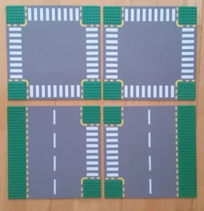 Lego Straßenplatten 44341pb01 und 44343pb01 (je 2x) - Bild 1 von 7