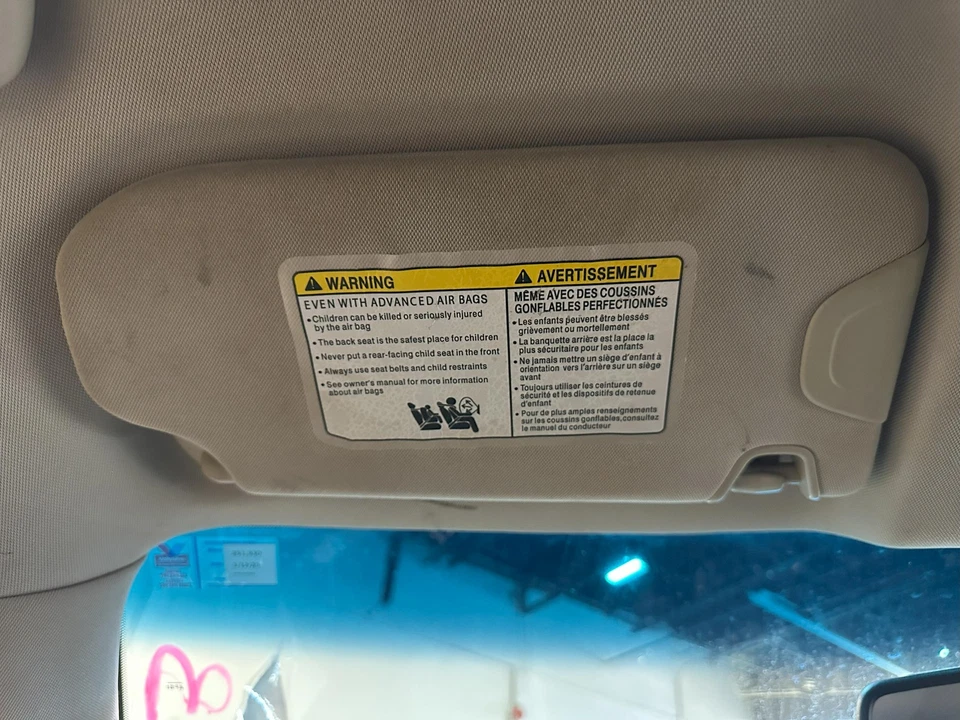 08 09 10 11 12 INFINITI EX35 Sun Visor Left - Imagem 1 de 2