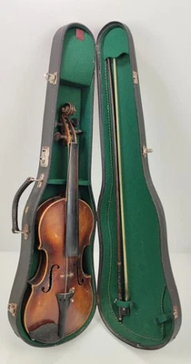 Antique Musical Instrument Violin Bow in Violin Case Case Music Instrument - Image 1 of 4