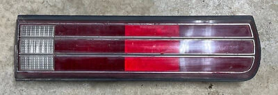 Luz trasera AMC Spirit 1979 1980 1981 1982 1983 lado derecho OEM RH SF-3721158 Foto 1 de 4