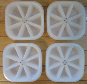 TUPPERWARE Set of 4 Stackable "Triangle Wedge" Ice Cube Trays #1468 New - Picture 1 of 2