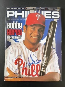 Bobby Abreu Signed 2002 Phillies Baseball Program Autograph - Picture 1 of 1