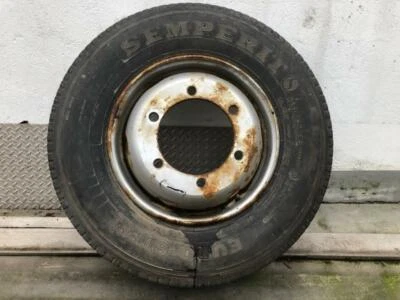MAN L2000 Reserverad Rad Komplettrad SEMPERIT 235/75 17.5 - Bild 1 von 3