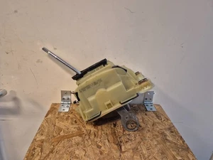Mercedes-Benz C klasse W203 / CLK W209 schaltkulisse gear selector A2032678524 - Picture 1 of 5