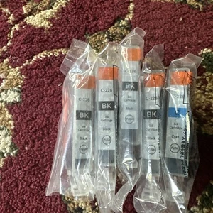 (4) Nuovo C-226BK e (2) Nuovo C-226C - Foto 1 di 4