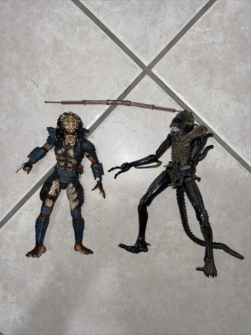ULTIMATE CITY HUNTER Neca PREDATOR 2 2018 7" Inch Action FIGURE and Alien lot Cover