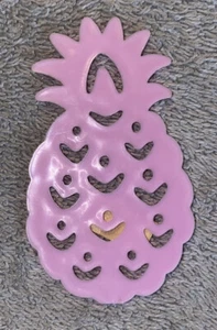 Vtg Cake Cupcake Decoration Plastic Pink Pineapple - Picture 1 of 4