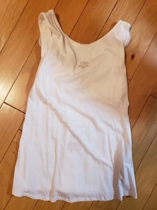 Neu mit Etikett Mädchen ZARA Tanktop Größe 9-10 weiß Tanktop mit Rosen hinten - Bild 1 von 4
