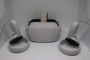 Auriculares VR todo en uno independientes Meta Quest 2 64 GB KW49CM - Imagen 1 de 24
