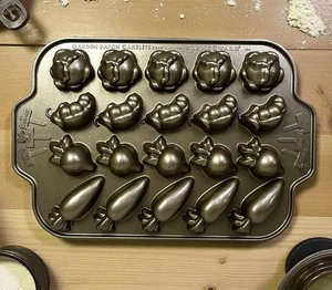 Nordic Ware Garden Patch Cakelets Baking Pan Vegetables Carrots Peas Cabbage - Picture 1 of 10