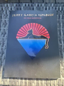 Jerry Garcia Songbook. His Solo Repertoire. 2002 Warner Bros. large paperback - Picture 1 of 6