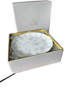 NARUMI Helios Bone China -- DINNER PLATES (6) - Picture 1 of 1
