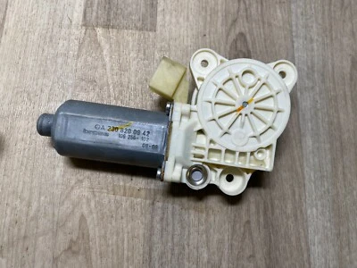 MERCEDES BENZ CLK350 CLK500 OEM PUERTA DELANTERA IZQUIERDA CONDUCTOR VENTANA REGULADOR MOTOR Foto 1 de 4