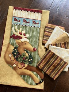 Benartex Peppermint & Hollyberries Nancy Halvorsen Stocking Panel & 5 Half Yards - Picture 1 of 14