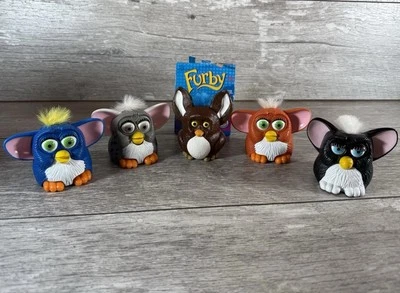 Vintage Furby McDonald's Happy Meal And Burger King Toys Lot - Image 1 of 4