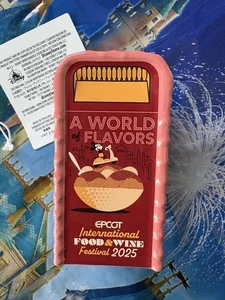 Disney 2025 Epcot Food & Wine Festival Mickey Salt & o Pipper Shaker Nuevo con Etiquetas - Imagen 1 de 5