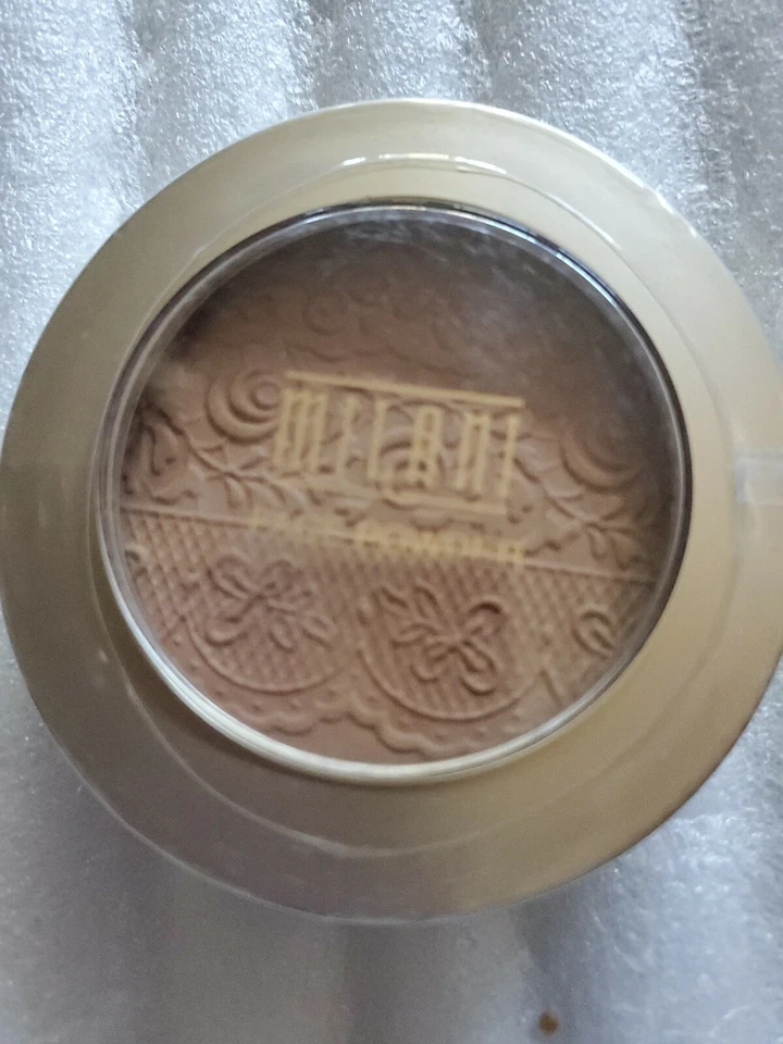 Milani The Multitasker Face Powder ( # 07 DARK TAN ) NEW AND SEALED. - Image 1 of 3