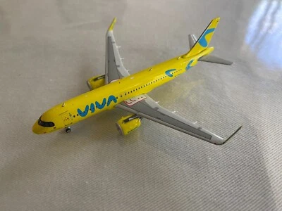 Phoenix 1/400 Viva Air Colombia A320neo Reg: HK-5360 "Boomerang Amarillo" *COMO NUEVO* Foto 1 de 4