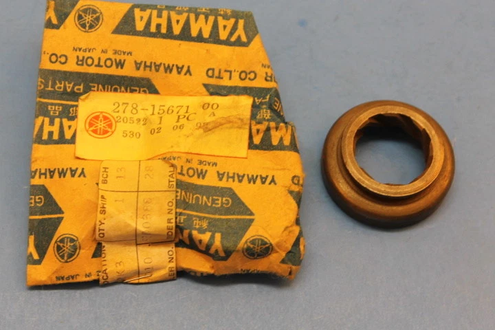 Rueda de trinquete de arranque Yamaha DS7 R5 R5B RD250 RD350 RD400 278-15671-00-00 NUEVO DE STOCK  Foto 1 de 4