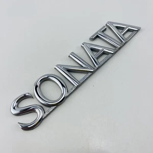 02 03 04 05 Hyundai Sonata Emblem Badge Logo Letters Trunk Rear Chrome OEM D70 - Picture 1 of 7