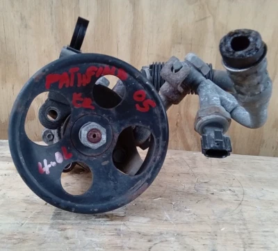 Bomba de dirección asistida Nissan Pathfinder 2005-2012 4,0 L - OEM Foto 1 de 4