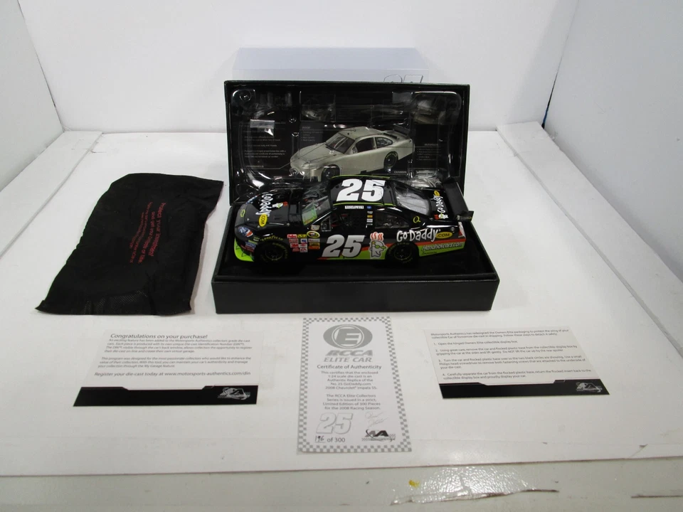 RCCA ELITE 1/24 AUTOGRAFIADO BRAD KESELOWSKI 2008 GO DADDY #25 CHEVY IMPALA SS Foto 1 de 4