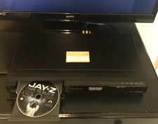 PANASONIC DMR-EZ17 DVD Recorder Digital Tuner *No Remote* with A/V Cable TESTED