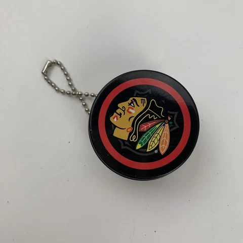 Chicago Blackhawks Hockey NHL Tin Pill Box Keychain Series 1 Cover