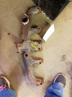 COLECTOR DE ESCAPE 258 4.2 SE ADAPTA A 81-82 CHEROKEE 3237096 Foto 1 de 2