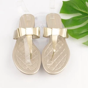 Cole Haan Womens Tali Sandal Size 9 Gold Leather Thong Slide Flip Flop Bow Shoe - Picture 1 of 15