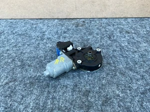 INFINITI QX56 QX80 2011-2017 OEM REAR RIGHT PASSENGER DOOR WINDOW MOTOR - Picture 1 of 5