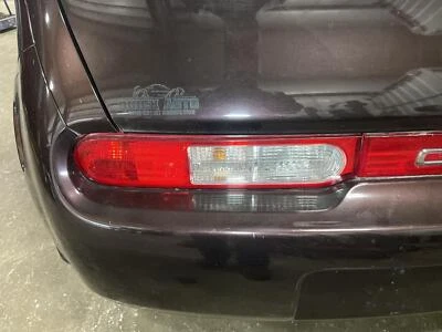 Conjunto de luz trasera izquierda usada se adapta a: Nissan Cube 2013 extremos izquierdo grado A Foto 1 de 4