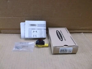 QS18VP6RQ8 Banner NEW In Box Photoelectric Sensor Switch 66450 - Picture 1 of 4