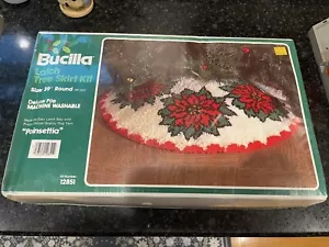 VTG Bucilla Latch Hook Poinsettia Christmas Tree Skirt Kit 39" 12851 Sealed MIB - Picture 1 of 8