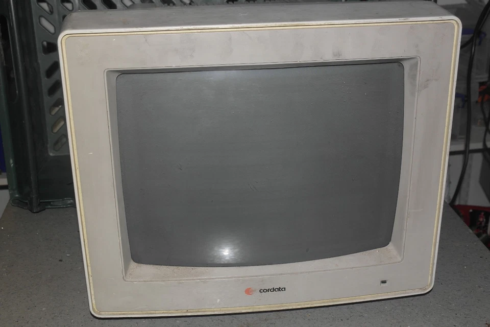 DELL CMC-141ME EGA CGA TTL analog CRT monitor 14" FOR PARTS OR REPAIR - Image 1 of 4