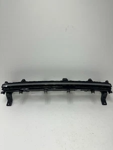 2024 2025 Hyundai Santa Fe LED Center Headlight DRL Grille Bar 92209-R6100 OEM - Bild 1 von 16