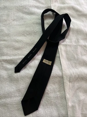 Corbata de cuello con botones Smoothie vintage negra lisa ajustada Schreter Foto 1 de 3