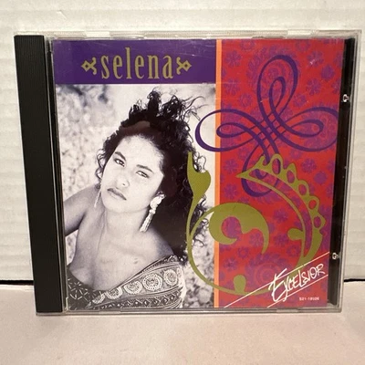 SELENA  - CD - Self Titled - 1994 capital / cema / special Markets / excelsior ￼ Foto 1 de 4