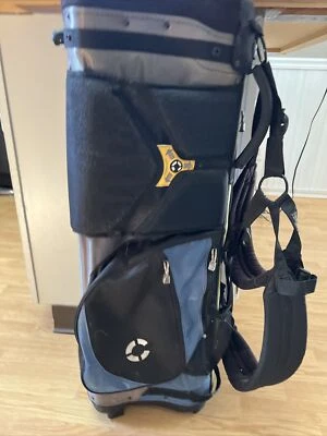 Callaway Black & Bag Stand Bag 5-Way Divider Carry  Dual Strap MISSING LEGS - Image 1 of 4