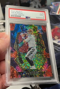 2022 Select Cosmic Prizm #120 Joe Burrow PSA 9 COME NUOVO - Foto 1 di 9