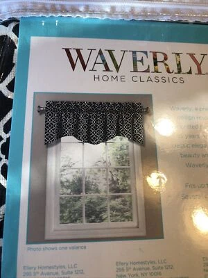 "Nuevo WAVERLY LOVELY LATTICE Wave 2.5"" VARILLA BOLSILLO CENEFA NEGRO ÓNIX 50"" X 16" Foto 1 de 4