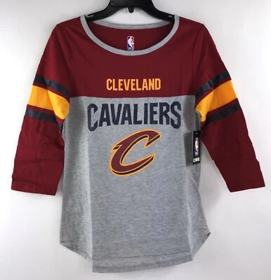 Camisa raglán manga 3/4 Cleveland Cavaliers talla pequeña Unk para mujer nueva con etiquetas Foto 1 de 4