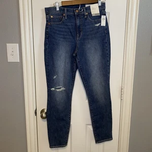 Pantalones de mezclilla Gap verdaderos ajustados tiro alto desgastados lavado oscuro nuevos con etiquetas para mujer 30/10 - Imagen 1 de 2
