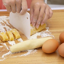 2pcs New Plastic Pastry Dough Scraper Baking Cake Decorating Kitche UKWG