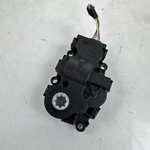 2014 - 2019 OEM MERCEDES CLA 250 Ac Heater Air Blower Flap Door Actuator Motor - Picture 1 of 4
