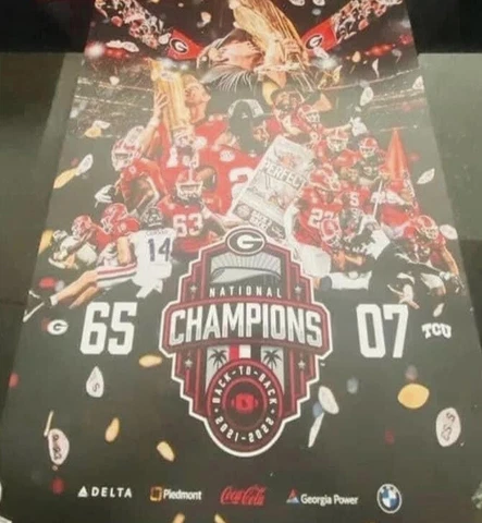 2022 University Of Georgia Bulldogs UGA 2022 National Championship Poster 65-7 Cover