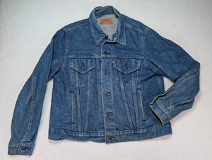 Vintage Levi's Blue Denim Jean Jacket Mens Size 44 R Button Down 4 Front Pockets - Picture 1 of 14